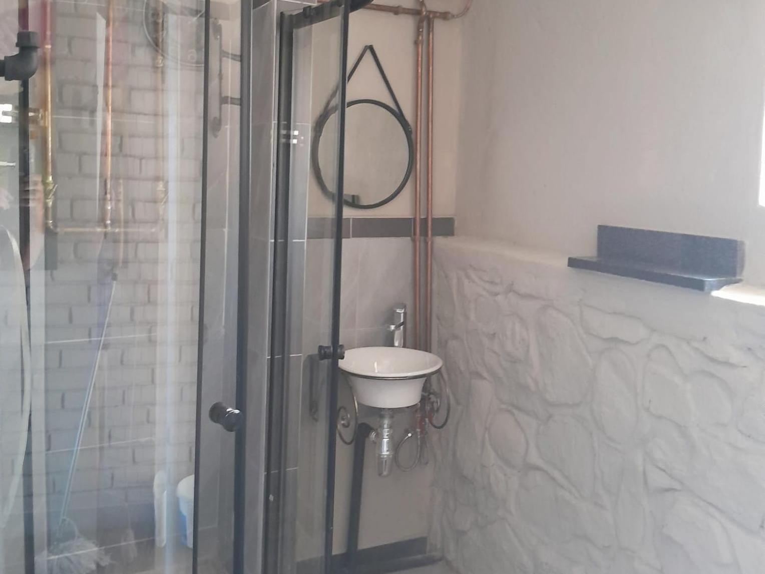 At Ease Road Lodge Zeerust Δωμάτιο φωτογραφία